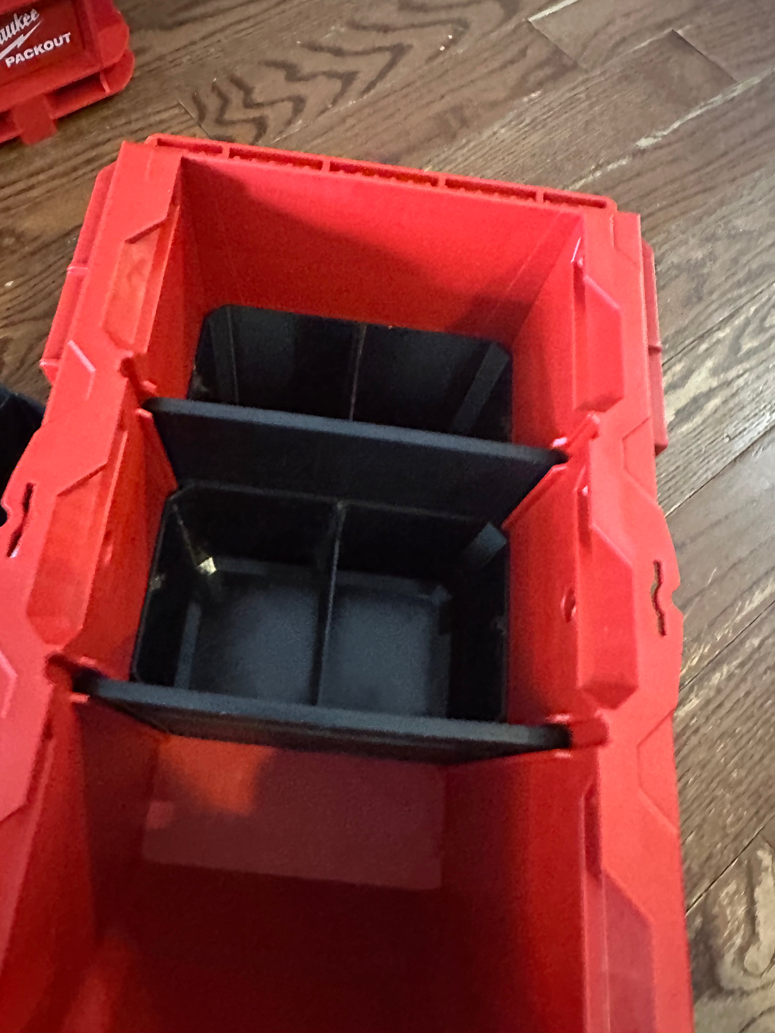 Milwaukee 1/2 crate Bin system