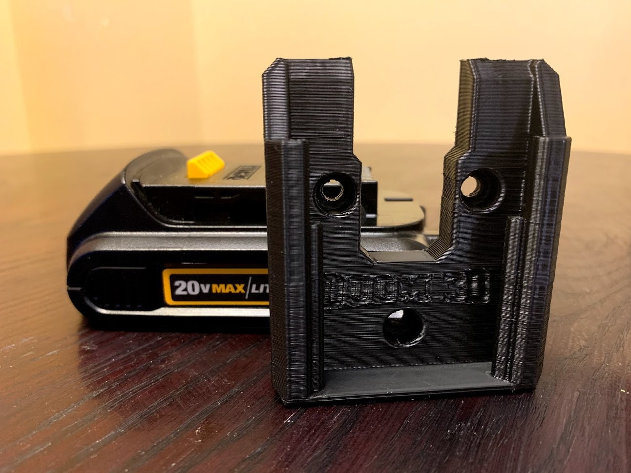 Non locking Dewalt 20V battery holder