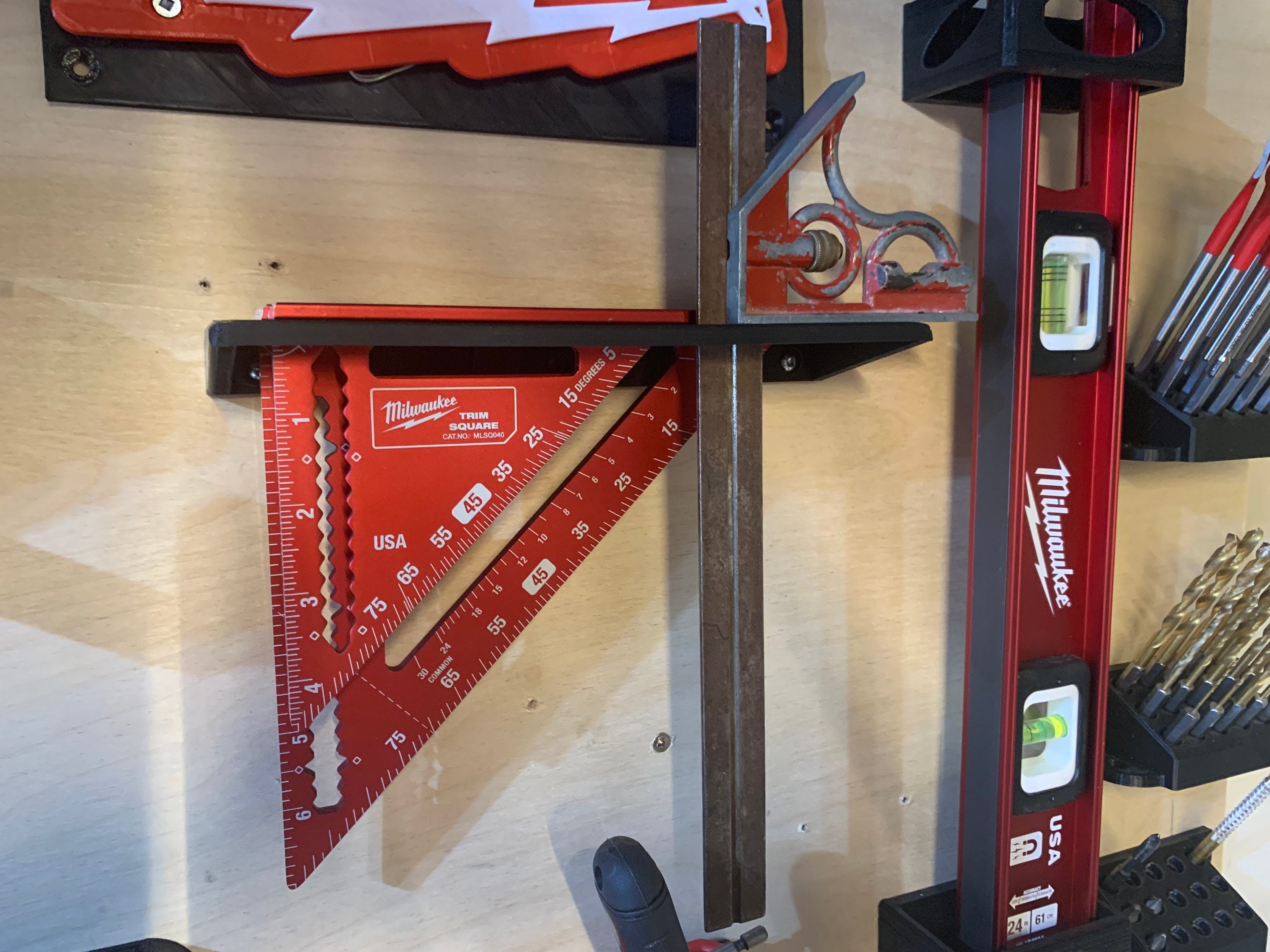 Square holder