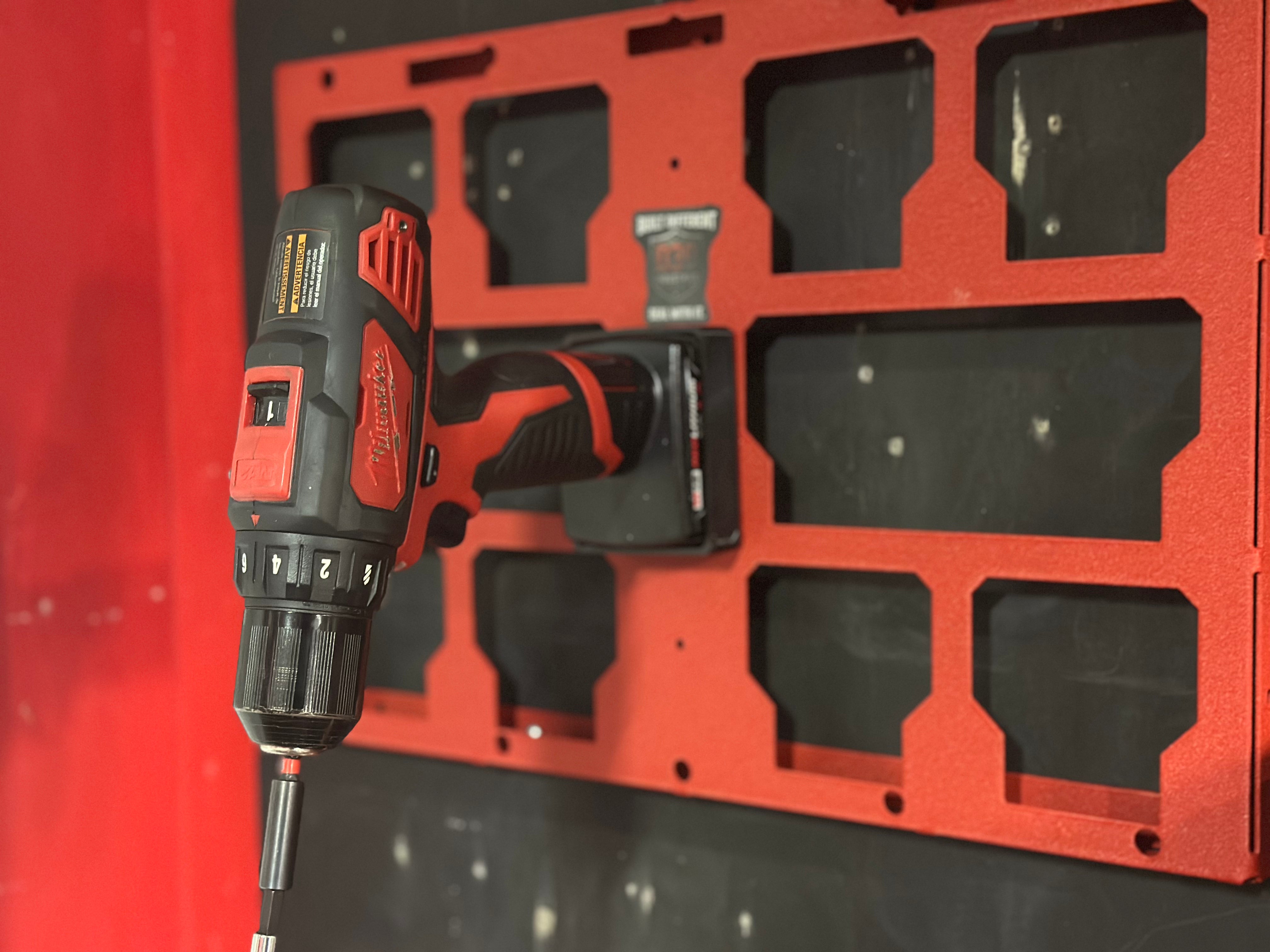 Magnetic Battery Mount for Milwaukee M12 XC – 4 Magnet High-Strength PETG Holder (2.0–5.0Ah)