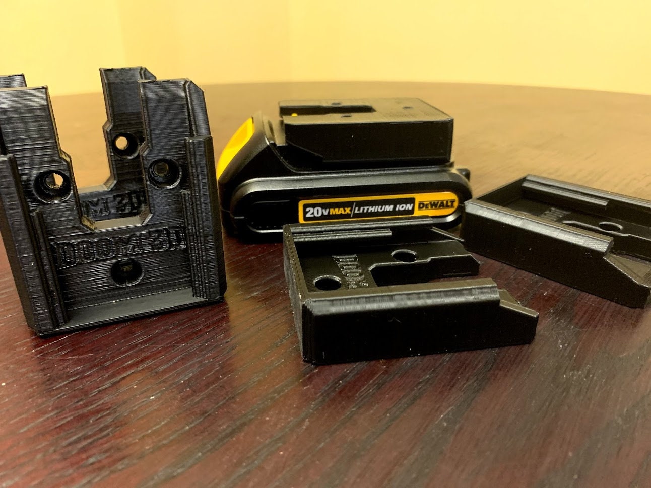 Non locking Dewalt 20V battery holder