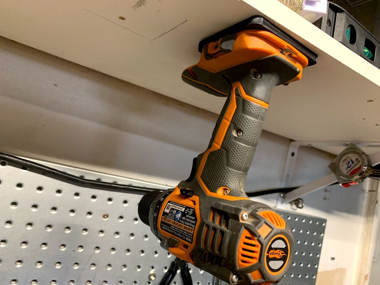 RIDGID 18v TOOL HANGER